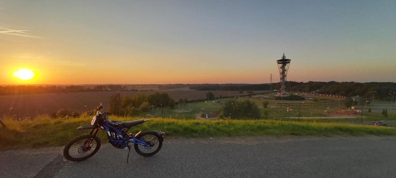Domek Letniskowy Nad Jeziorem Zarnowieckim - Domek Na Kaszubach - Nadole Nadole  Exterior foto
